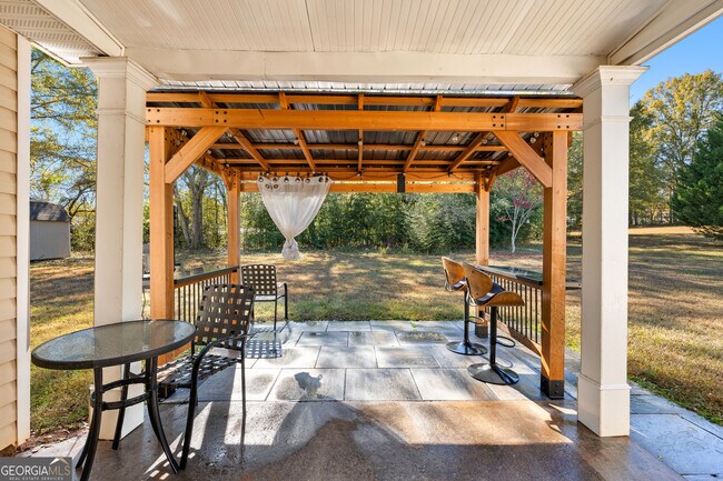 Building Photo - 47 Matthews St