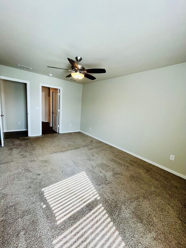 Building Photo - Bell Farms - 14411