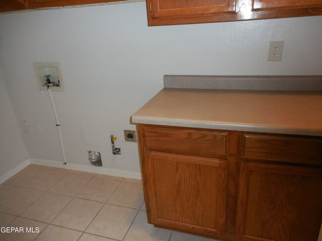 Building Photo - 356 Jardin Bello Ave