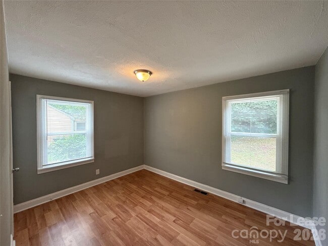 Building Photo - 2660 Revolution Pk Dr