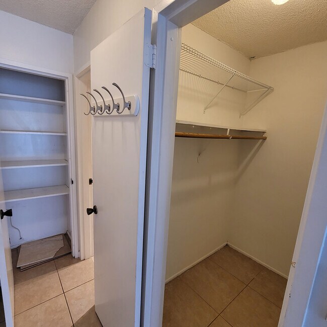 Walk-in Closet 1 and Linen - 1228 West Ave