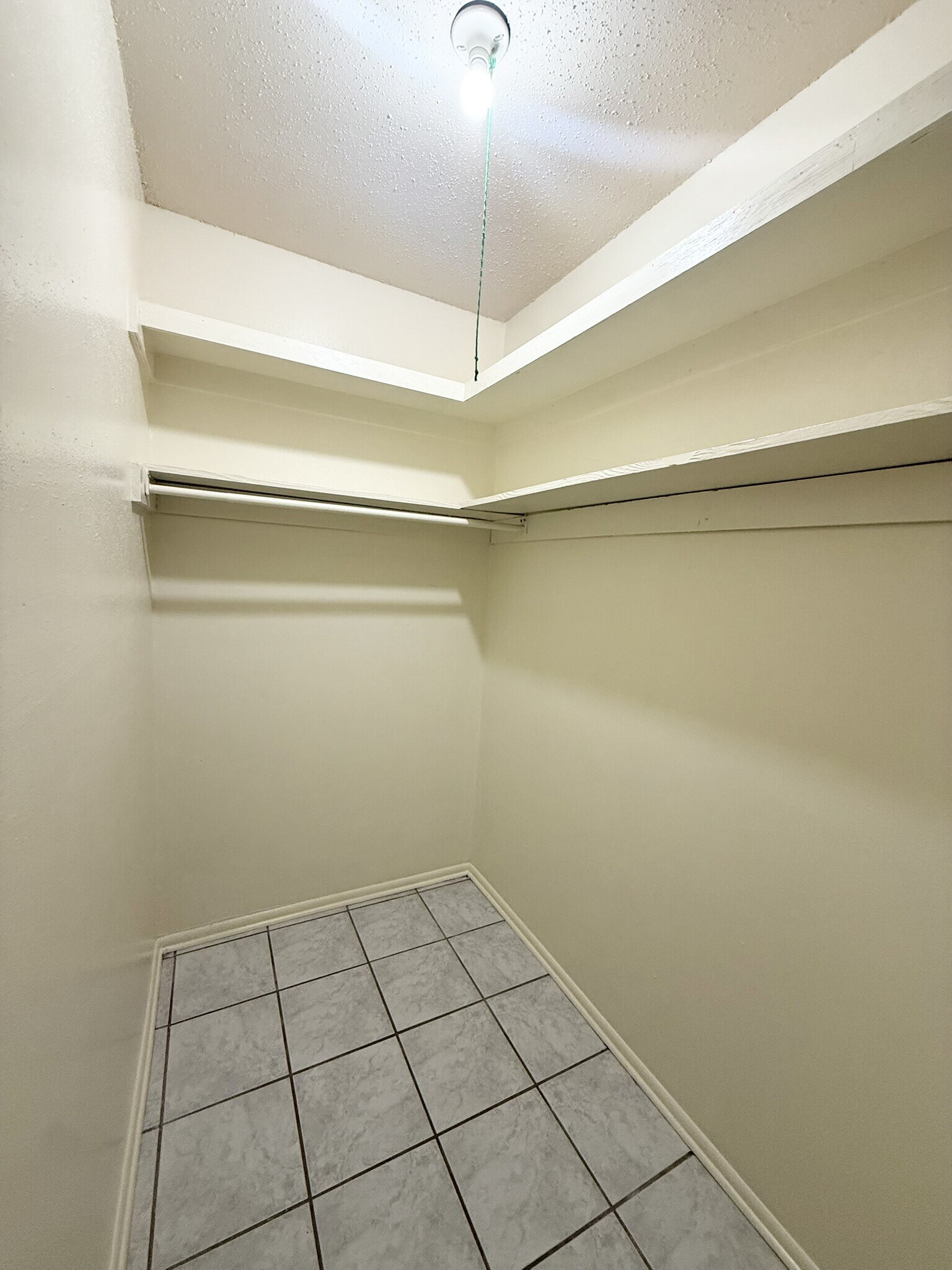 Building Photo - 1625 42nd St