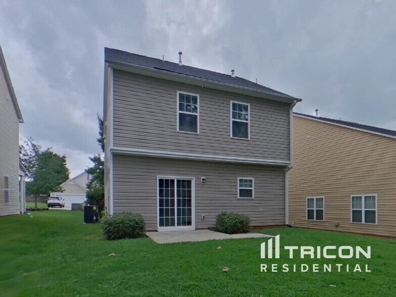 Building Photo - 287 Stonewood Crossing Dr