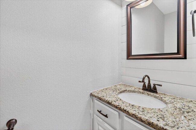 Building Photo - 7502 Fred's Folly Dr