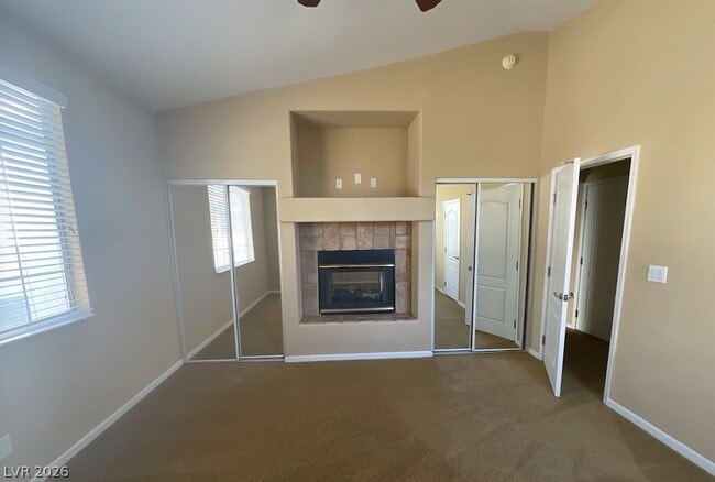 Building Photo - 10237 King Henry Ave