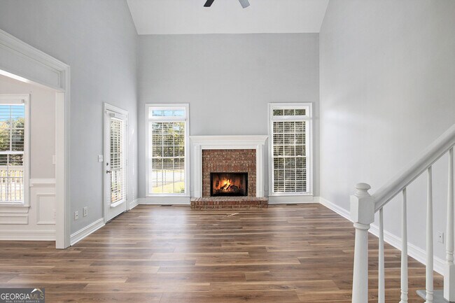 Building Photo - 2995 Wellbrook Dr
