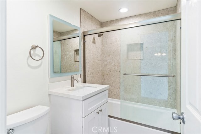 Building Photo - 6216 Tapia Dr
