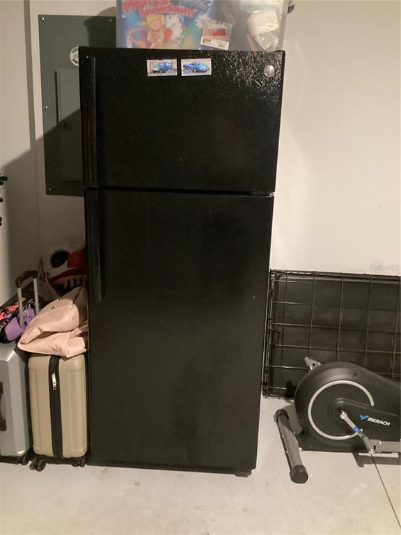 Building Photo - 260 Pershing St