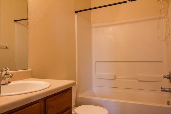 Building Photo - 7219 Golf Way