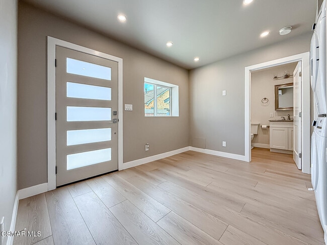 Building Photo - 11432 Acala Ave