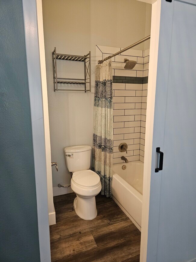 Building Photo - 30902 Club House Dr