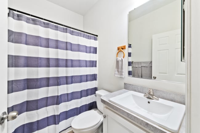 Building Photo - 35312 Santa Fe St