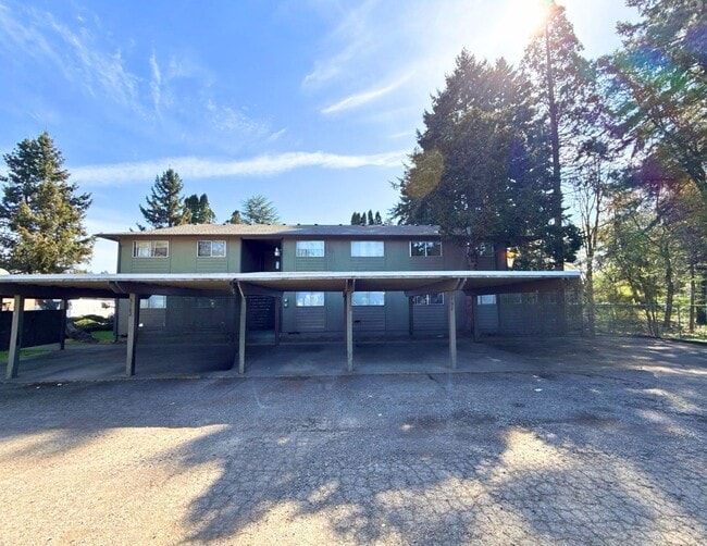 Interior Photo - Whispering Pines