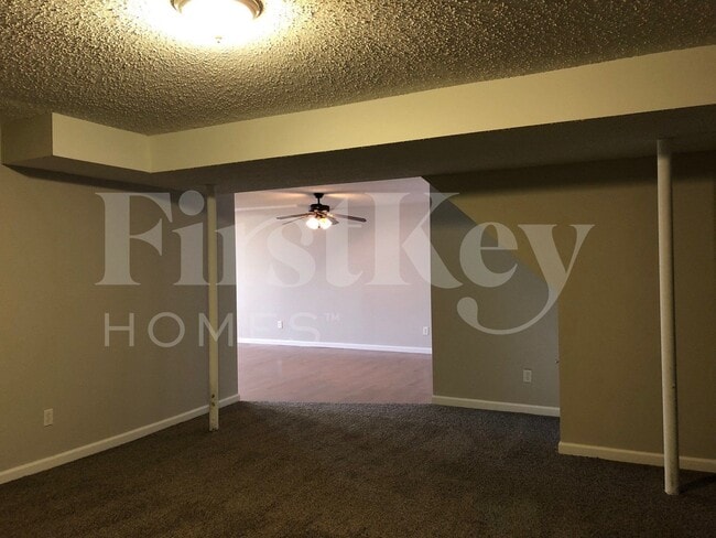 Building Photo - 1503 Jordan Lee Ct