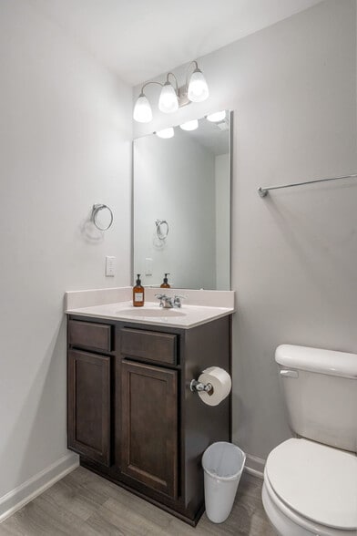 Building Photo - 227 Socket St