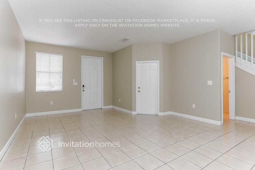 Building Photo - 10781 NW 80th Ln