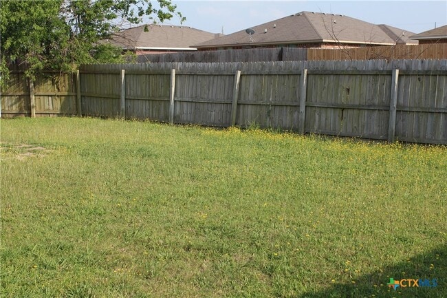 Building Photo - 2706 Alma Dr