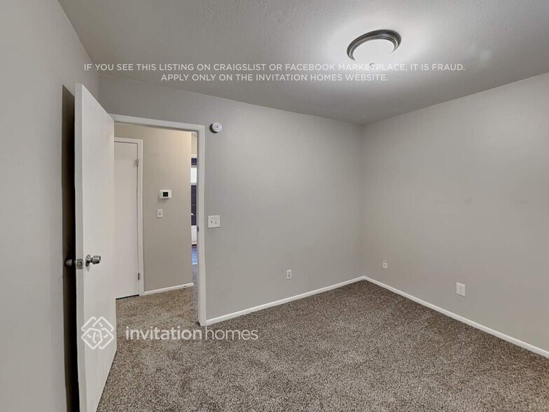 Building Photo - 9701 W 104th Dr