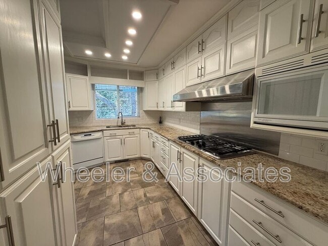 Building Photo - 4131 S Fortuna Way