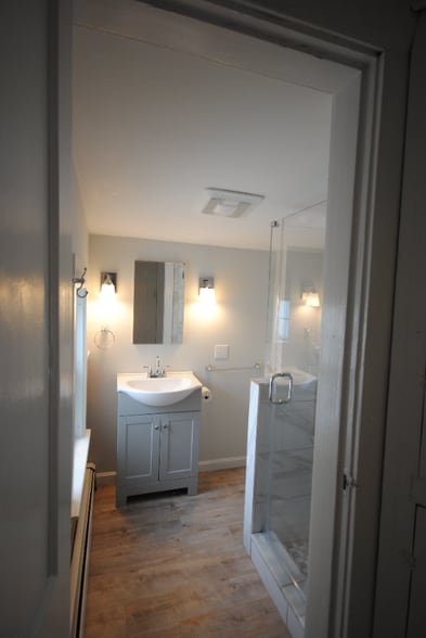 Building Photo - 79 School St