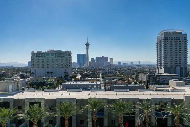 Building Photo - Modern High-Rise Living at Juhl with City Views