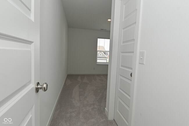 Building Photo - 7305 Sayers Rd
