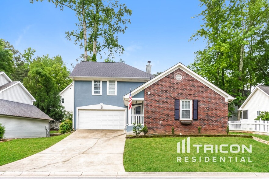 Primary Photo - 630 N Fairfield Dr