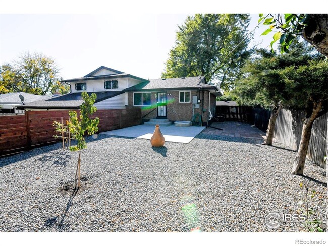 Building Photo - Remodeled home with separate finished base...