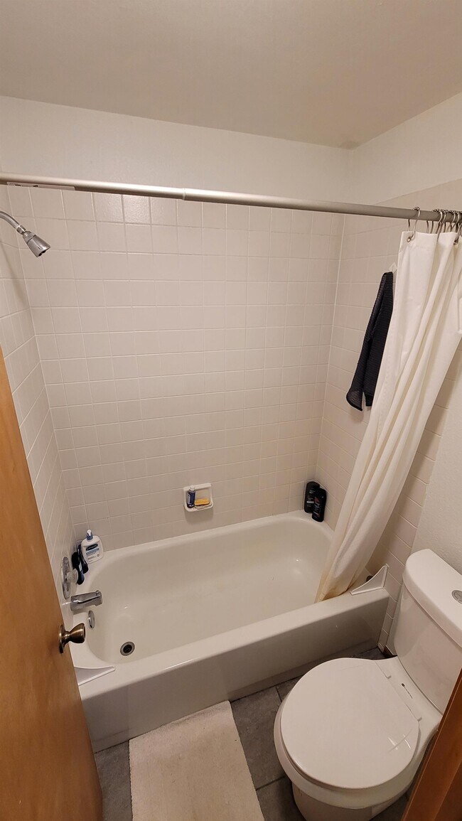 Building Photo - 4555 Sentinel Rock Terrace