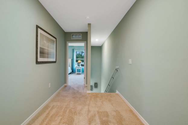 Building Photo - 4 BELLA LAGO Cir