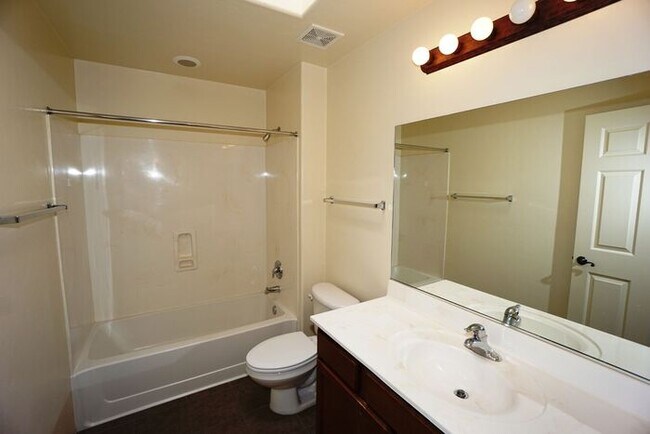 Building Photo - Pending/ Rented - Spacious 3BR East Tucson Home | 1,889 SQFT & 2-Car Garage