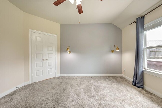 Building Photo - 11442 Harmony Summit Trce