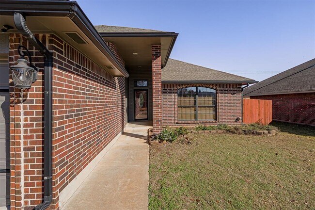 Building Photo - 11857 NW 7th St