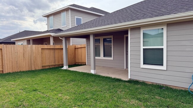 Building Photo - 3807 Axyl Run Ct