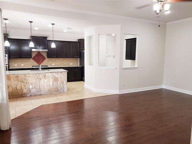 Building Photo - 8305 Turning Trail