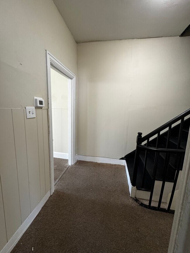 Building Photo - 41 N 10th St