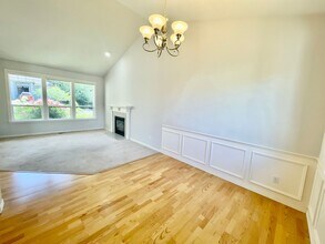 Building Photo - Welcoming 3-Bedroom Home in Prime Tigard L...