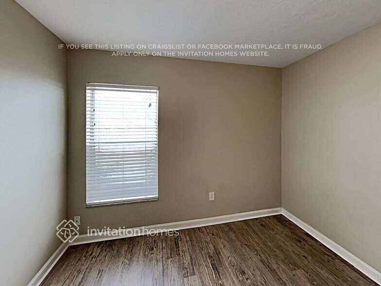 Building Photo - 12326 Cedarfield Dr