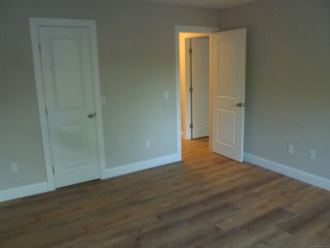 Building Photo - 2955 Madison Ave