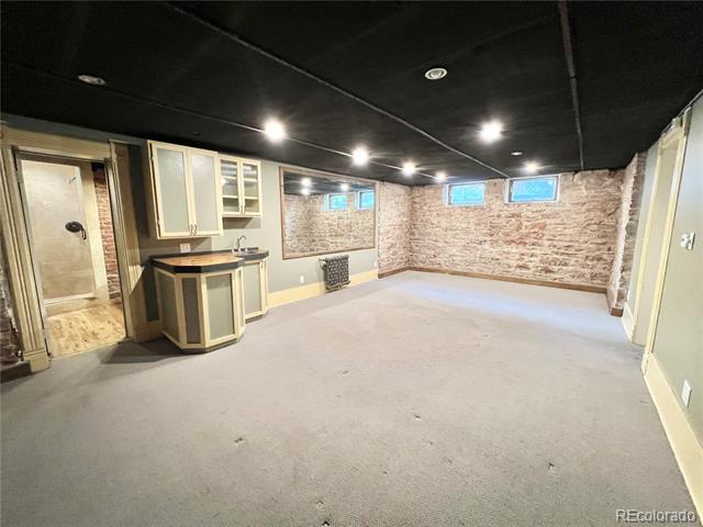 Building Photo - 2629 W 32nd Ave