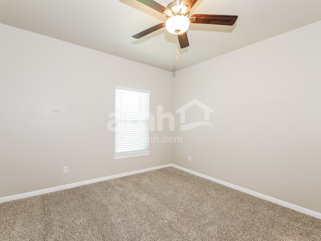 Building Photo - 9340 NW 126th St