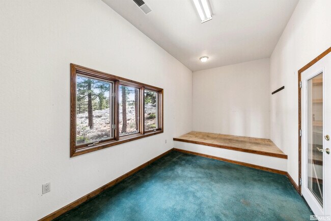 Building Photo - 145 Twinberry Cir