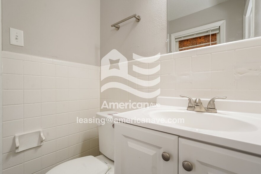 Building Photo - 2620 Providence Ct