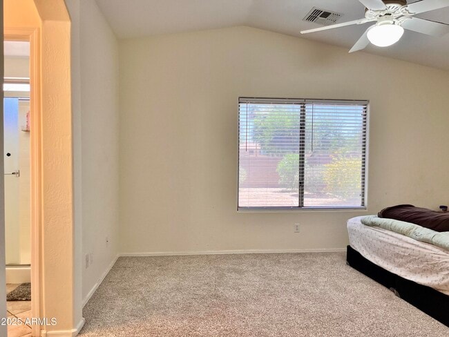 Building Photo - 1825 E Aloe Pl