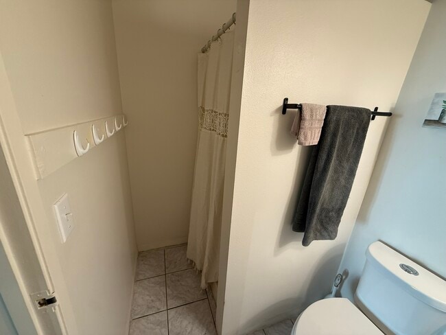 Building Photo - 87-3186-3186 Carissa Rd