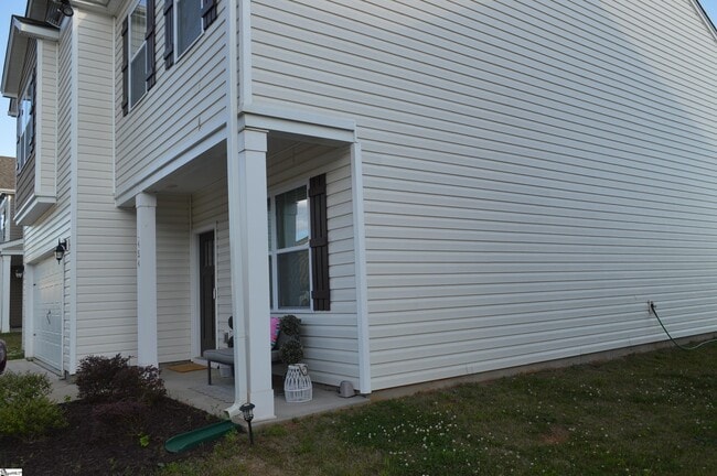 Building Photo - 1454 Renoir Ct