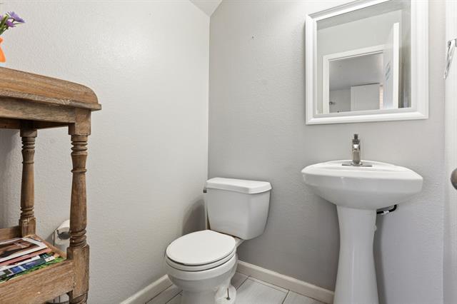 Building Photo - 10416 Winding Passage Way