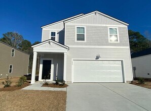 Building Photo - 4 Bed 3 Bath Single Family Home