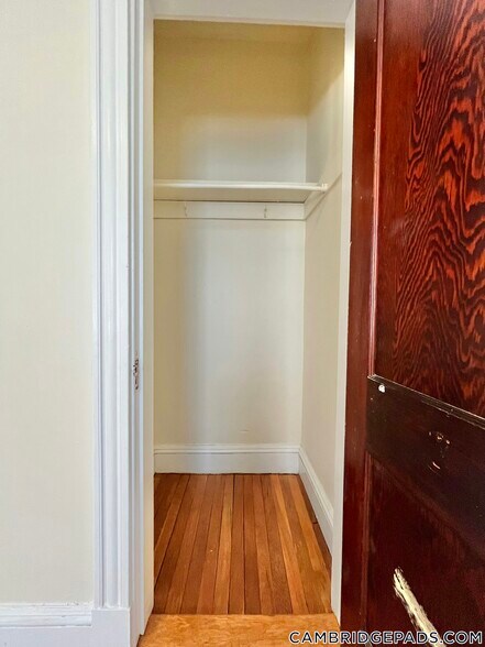 Building Photo - 37 Wendell St