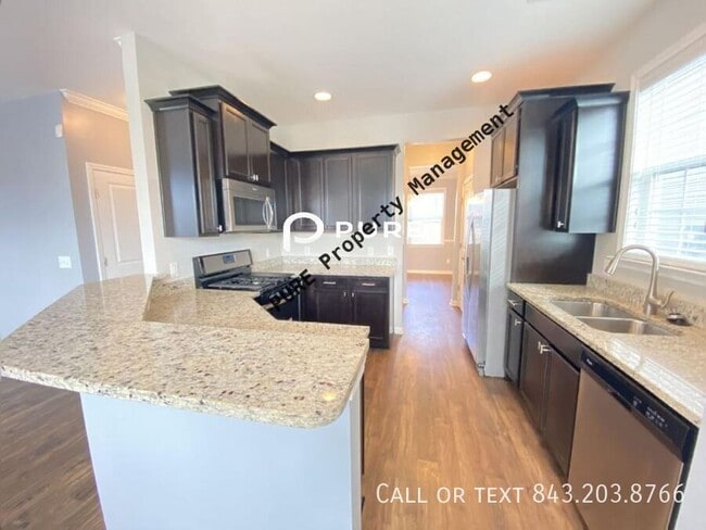 Building Photo - 470 Foxbank Plantation Blvd
